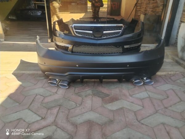 imgi_4_WhatsApp-Image-2026-03-17-at-115048(1) Mercedes Benz W204 C63 body kit
